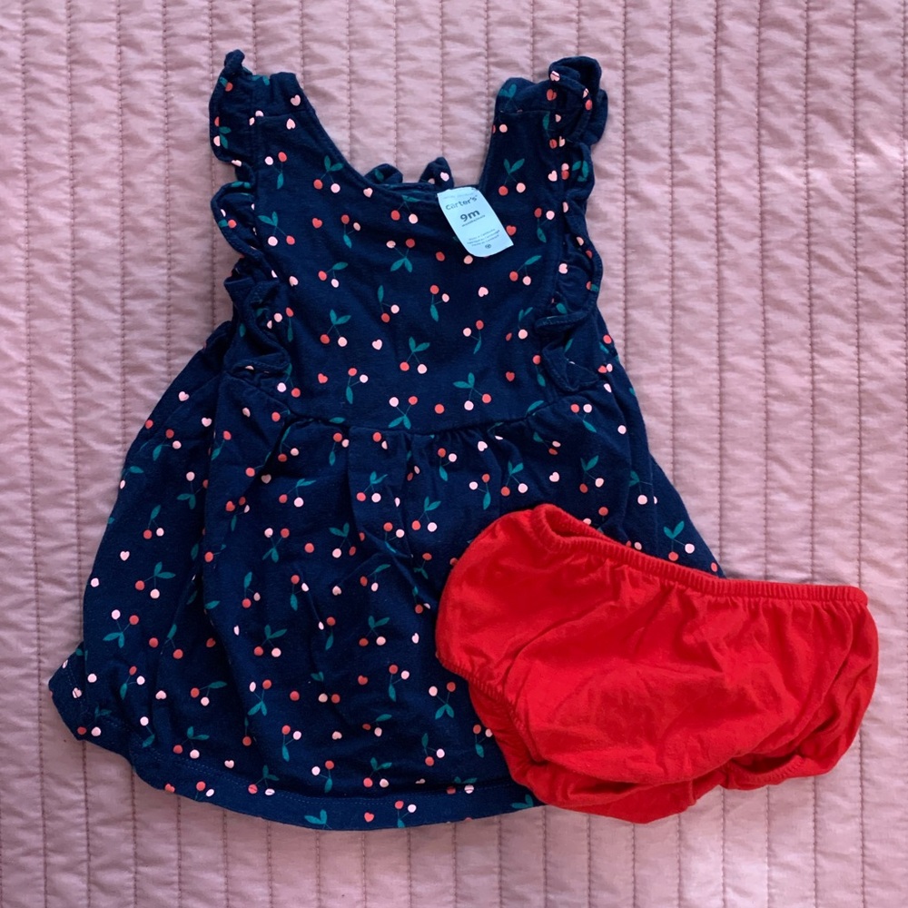 Carter’s onesie dress - size 9m